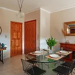 Apartamento Golden Flower's Poros (Kefalonia)
