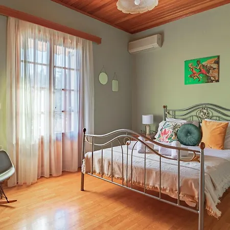 Golden Flower's * Poros (Kefalonia)