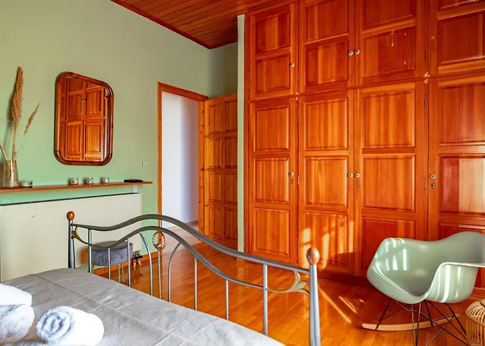 Apartment Golden Flower's Poros (Kefalonia)