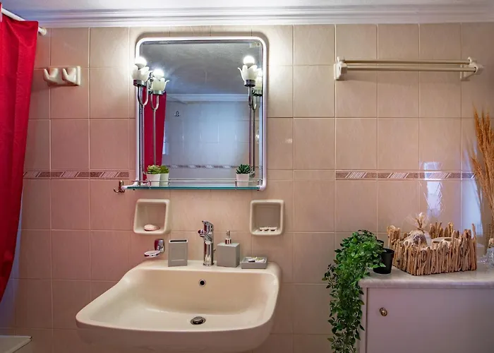 Golden Flower's Apartment *